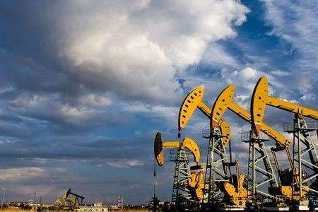 Solar lighting project for a field mine in the United States in March 2020